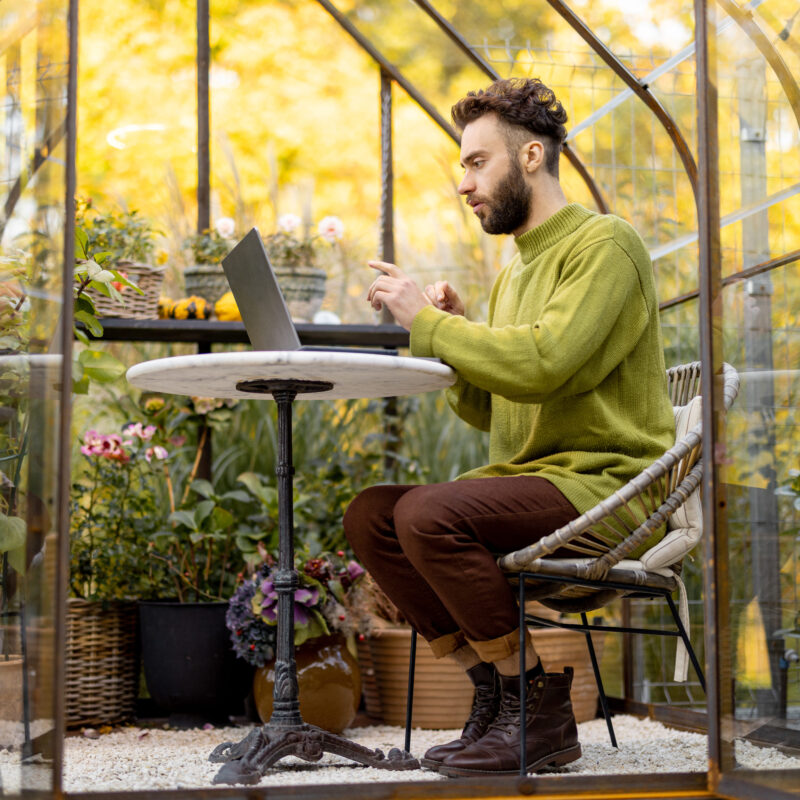 smart working in giardino